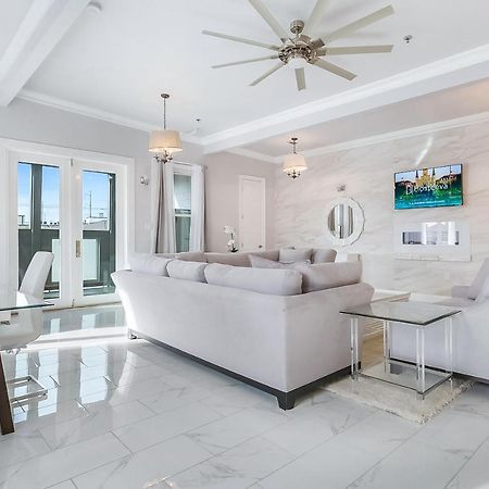 Stunning Penthouse In The Heart Of The City Nova Orleães Exterior foto