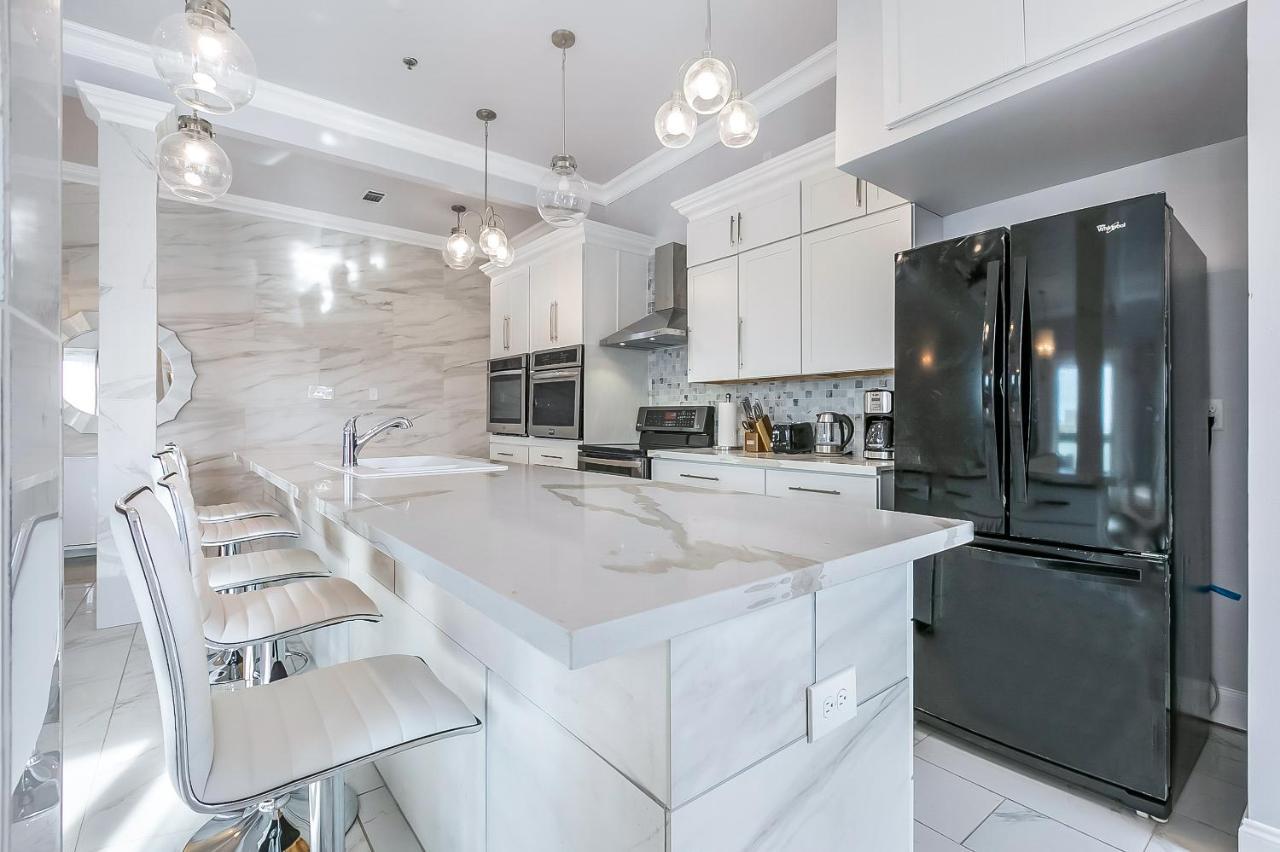 Stunning Penthouse In The Heart Of The City Nova Orleães Exterior foto